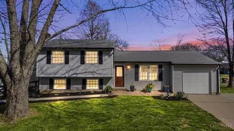 Exterior - 4206 Edinburgh Dr, Cincinnati, OH 45245 photo 2 of 12