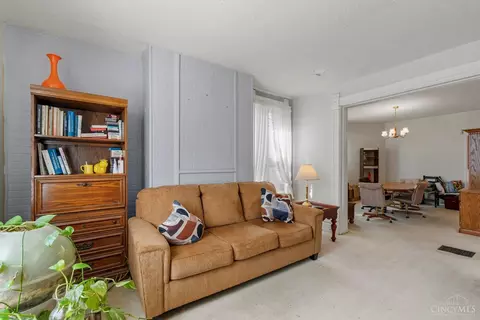6204 Prentice St, Cincinnati, OH 45227 photo 5