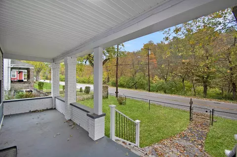 Exterior - 2097 W Fork Rd, Cincinnati, OH 45211 photo 2 of 7