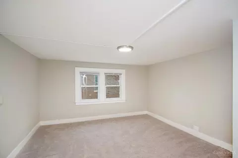 Bedroom - 2097 W Fork Rd, Cincinnati, OH 45211 photo 7 of 12