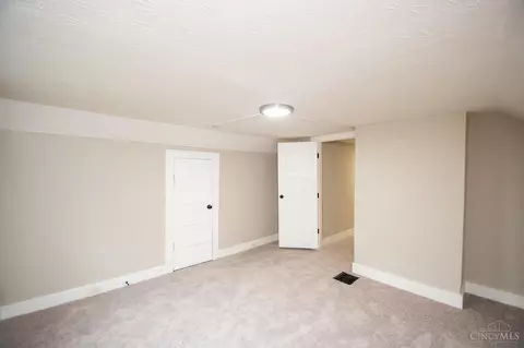 Bedroom - 2097 W Fork Rd, Cincinnati, OH 45211 photo 12 of 12