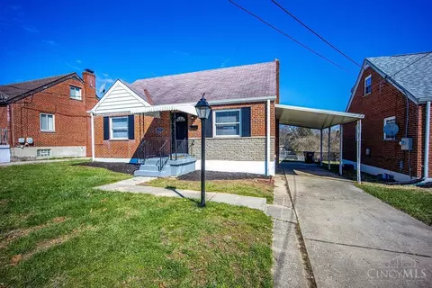 1478 Foxwood Dr, Cincinnati, OH 45231
