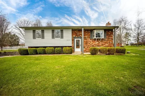 21 Leisure Ct, West Chester, OH 45241