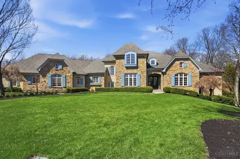 1054 Observatory Pt, Hamilton Township, OH 45039