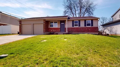 2163 Broadhurst Ave, Cincinnati, OH 45240