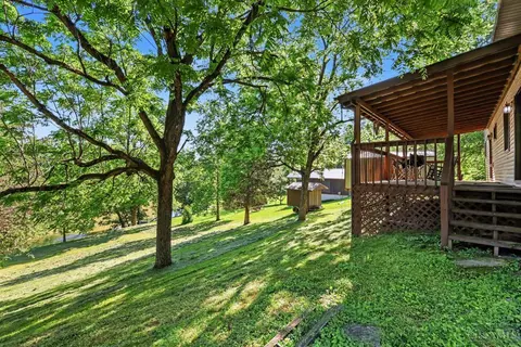 7189 Campbell Rd, Ripley, OH 45167