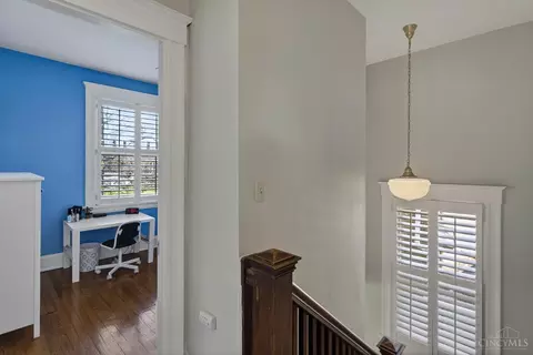 Entry Way - 3570 Monteith Ave, Cincinnati, OH 45208 photo 11 of 15