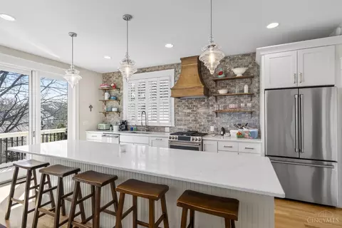 Kitchen - 3570 Monteith Ave, Cincinnati, OH 45208 photo 2 of 6