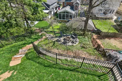 Exterior - 3570 Monteith Ave, Cincinnati, OH 45208 photo 7 of 9