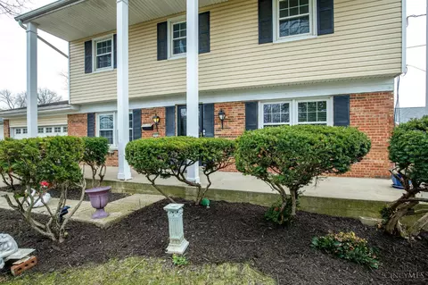 Exterior - 1959 John Gray Rd, Cincinnati, OH 45240 photo 6 of 8