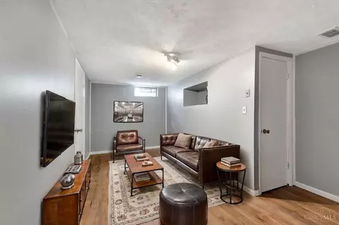 Living - 1959 John Gray Rd, Cincinnati, OH 45240 photo 8 of 8