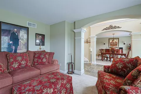2601 Stonehaven Dr, Cincinnati, OH 45245 photo 7