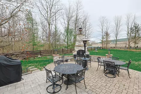 2601 Stonehaven Dr, Cincinnati, OH 45245 photo 56
