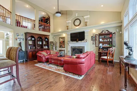 2601 Stonehaven Dr, Cincinnati, OH 45245 photo 9