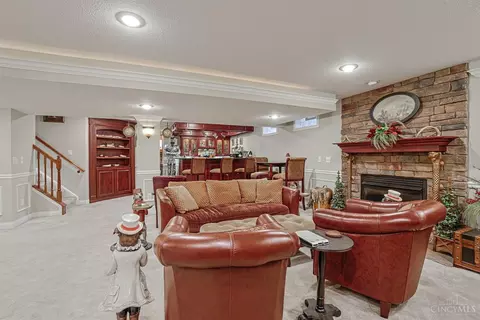 2601 Stonehaven Dr, Cincinnati, OH 45245 photo 39