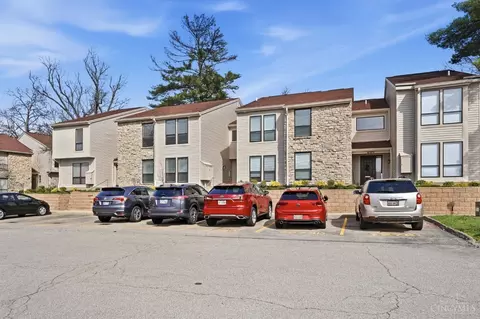 7274 Galbraith Rd, Cincinnati, OH 45243