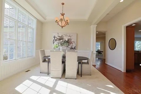 Dining - 10263 Ryans Way, Blue Ash, OH 45241 photo 2 of 10