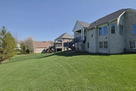 Exterior - 10263 Ryans Way, Blue Ash, OH 45241 photo 10 of 10