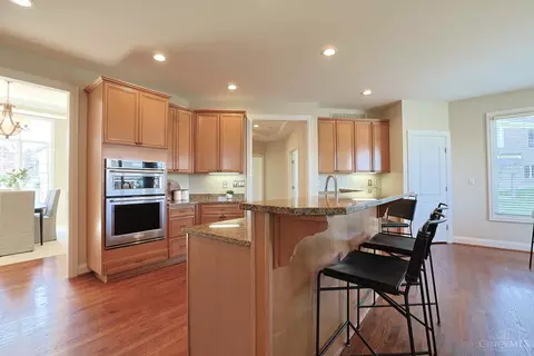 Kitchen - 10263 Ryans Way, Blue Ash, OH 45241 photo 2 of 6