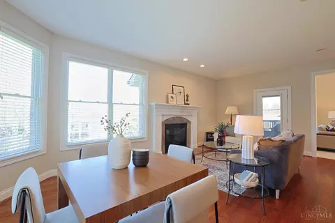 Dining - 10263 Ryans Way, Blue Ash, OH 45241 photo 4 of 10