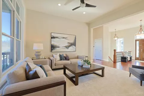 Living - 10263 Ryans Way, Blue Ash, OH 45241 photo 1 of 5