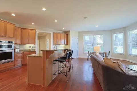 Kitchen - 10263 Ryans Way, Blue Ash, OH 45241 photo 1 of 6