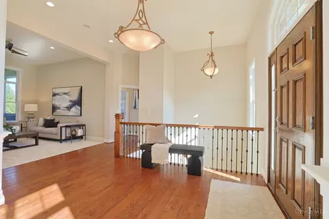 Entry Way - 10263 Ryans Way, Blue Ash, OH 45241 photo 2 of 3
