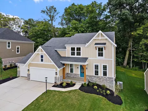 Exterior - 186 Farmstead Blvd, Springboro, OH 45066 photo 3 of 4
