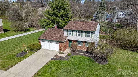 4924 Alvernovalley Ct, Cincinnati, OH 45238