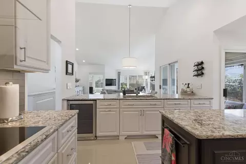 Kitchen - 3184 Red Brick Ct, Maineville, OH 45039 photo 1 of 6