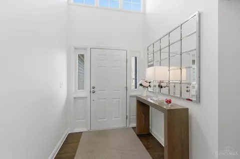 Entry Way - 3184 Red Brick Ct, Maineville, OH 45039 photo 1 of 2