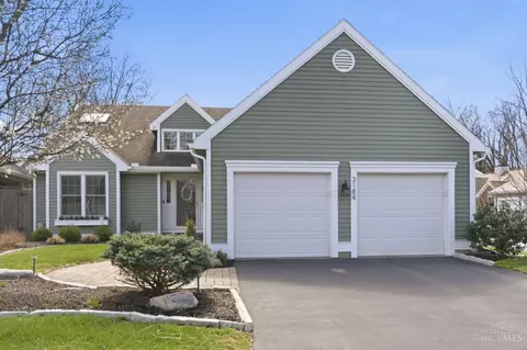 Exterior - 3184 Red Brick Ct, Maineville, OH 45039 photo 2 of 12