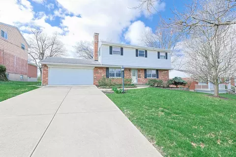 6233 Sharlene Dr, Cincinnati, OH 45248