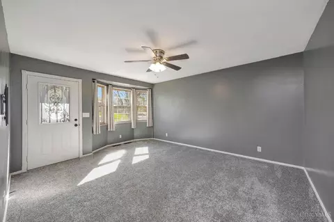 Living - 9125 Tag Dr, Cincinnati, OH 45231 photo 1 of 2