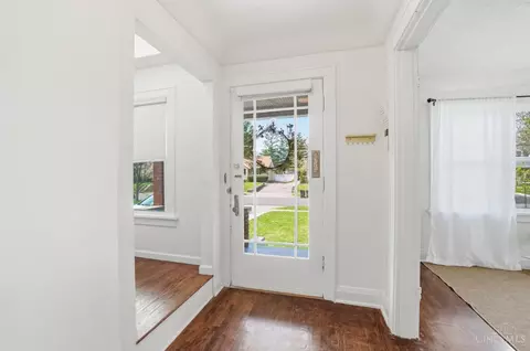 Entry Way - 1040 Burns Ave, Wyoming, OH 45215 photo 1 of 5