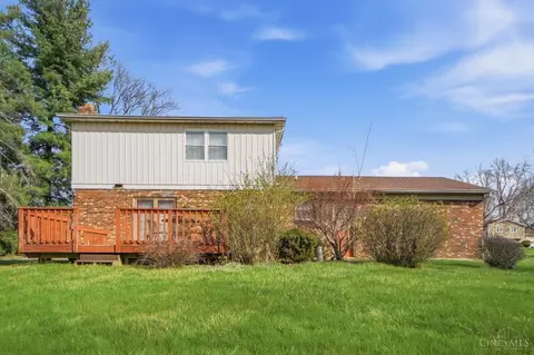 Exterior - 1105 Inner Circle Dr, Forest Park, OH 45240 photo 3 of 7