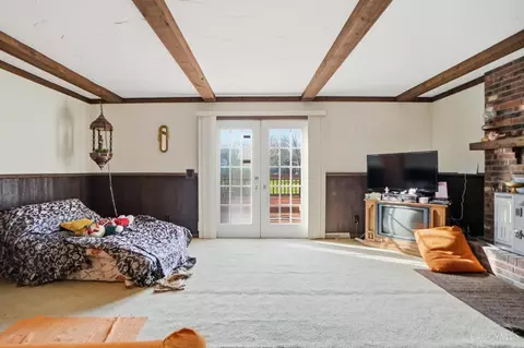 Living - 1105 Inner Circle Dr, Forest Park, OH 45240 photo 3 of 6