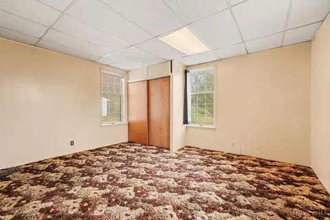Bedroom - 7332 Hillside Ave, Cincinnati, OH 45233 photo 4 of 11