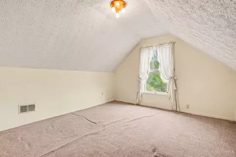 Bedroom - 7332 Hillside Ave, Cincinnati, OH 45233 photo 10 of 11