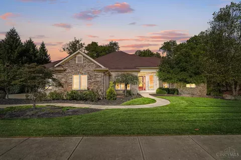 970 River Forest Dr, Maineville, OH 45039