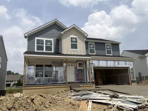 46 Chestnut St, Springboro, OH 45066