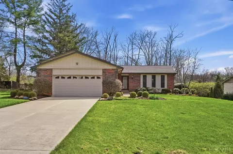 9678 Iris Dr, West Chester, OH 45241