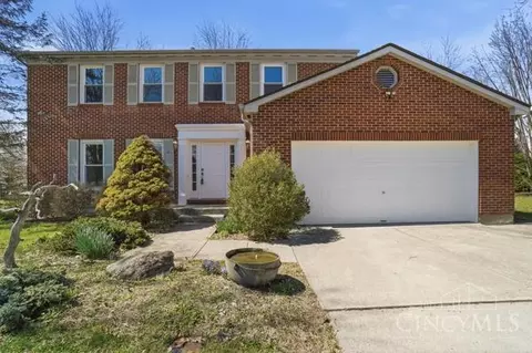 9891 Mccauly Woods Dr, West Chester, OH 45241