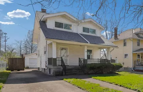 19 Parkway Ave, Cincinnati, OH 45216