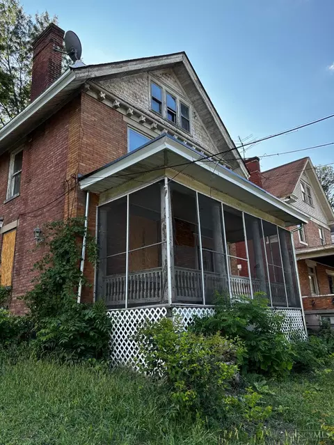 1883 Baltimore Ave, Cincinnati, OH 45225
