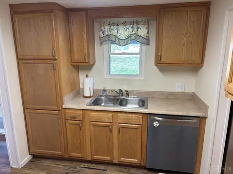 Kitchen - 362 Second St, Morrow, OH 45152 photo 3 of 4
