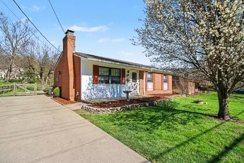 1899 Berkshire Rd, Anderson Twp, OH 45230