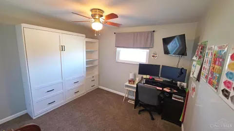 Bedroom - 3301 Linsan Dr, Cincinnati, OH 45239 photo 3 of 3