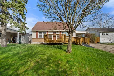 142 Barrington Dr, Hamilton, OH 45013