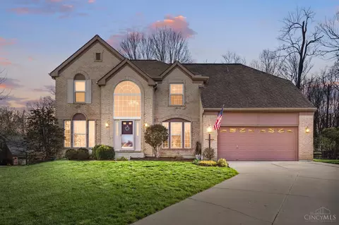 1502 Huntcrest Dr, Cincinnati, OH 45255
